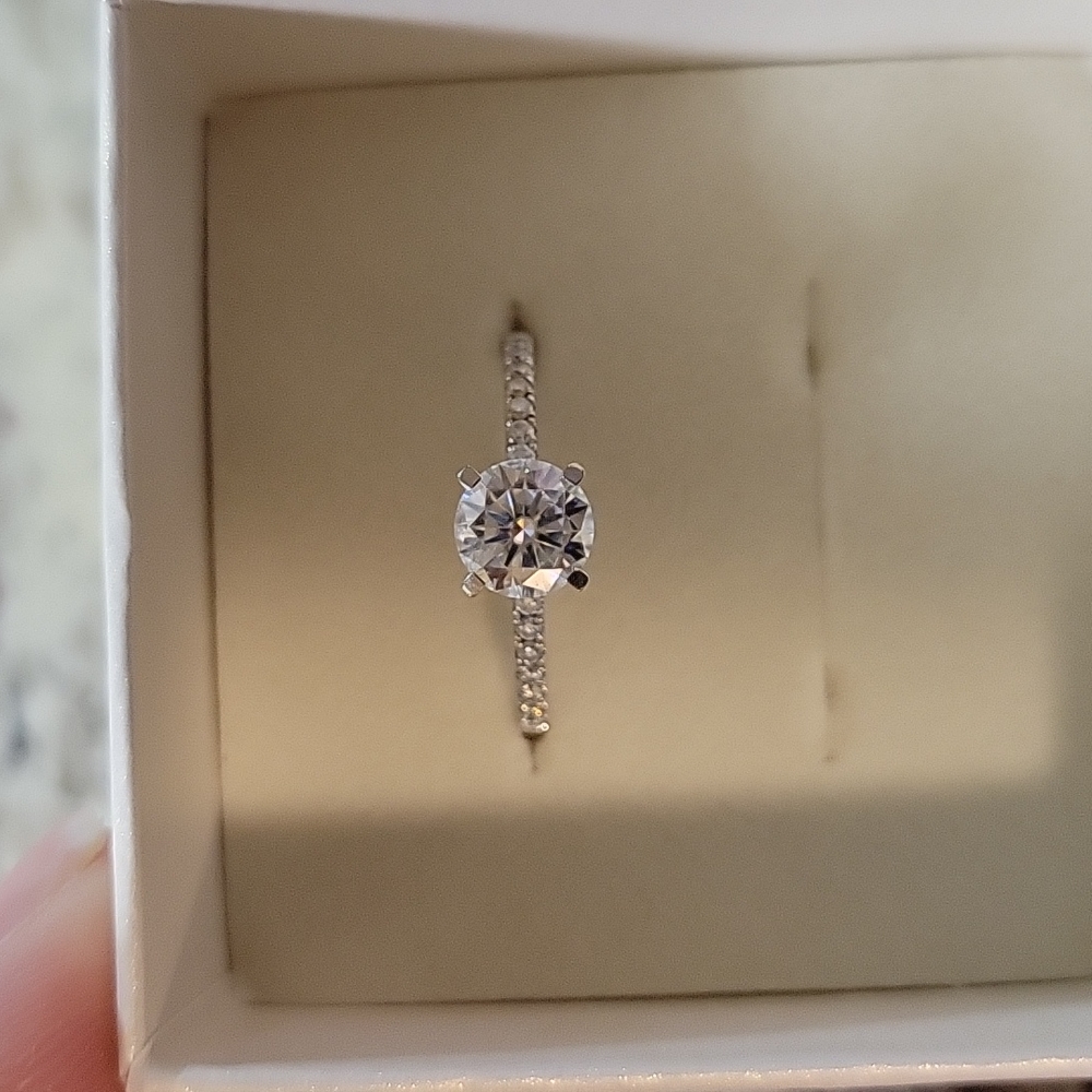 1 ct. Moissanite Ring